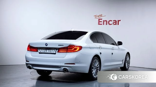 BMW 5 Series (G30) id 3861232 из Кореи 12