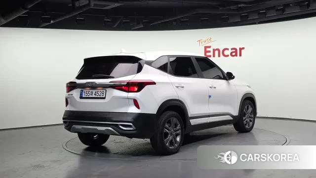 Kia Seltos id 3561256 из Кореи 12