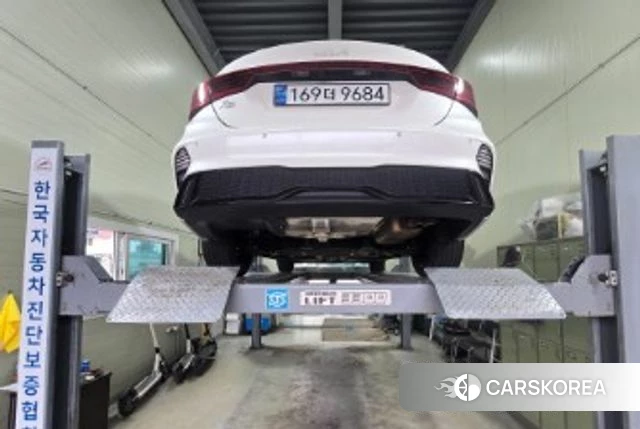 Hyundai Avante (CN7) 2023 Белый из Кореи, фото 2