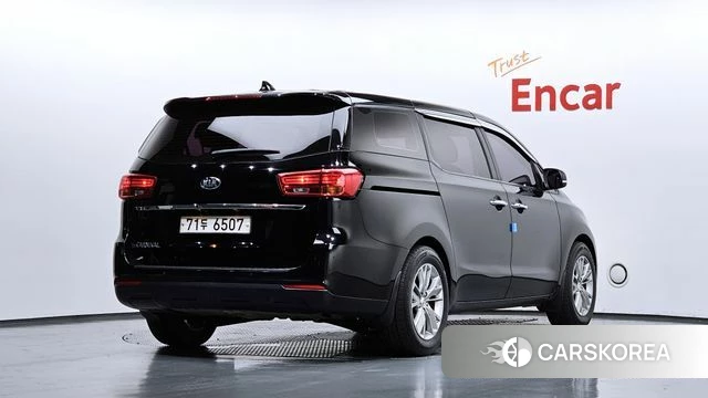 Kia The New Carnival id 4477481 из Кореи 12