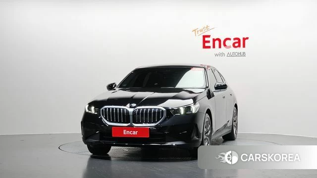 BMW 5 Series (G60) id 4623601 из Кореи 12