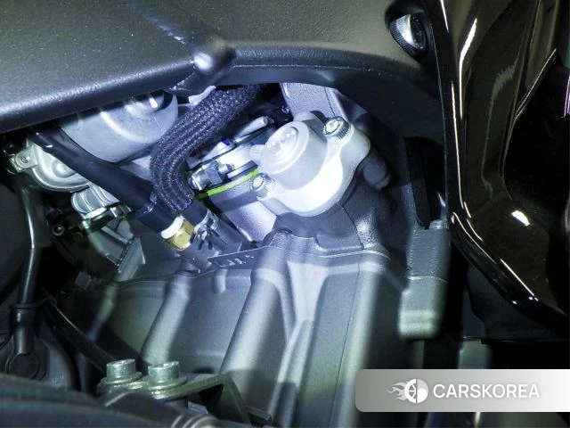 Engine photo