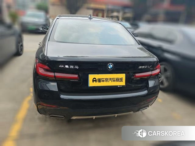 BMW 5 series 2023 Черный из Китая, фото 2