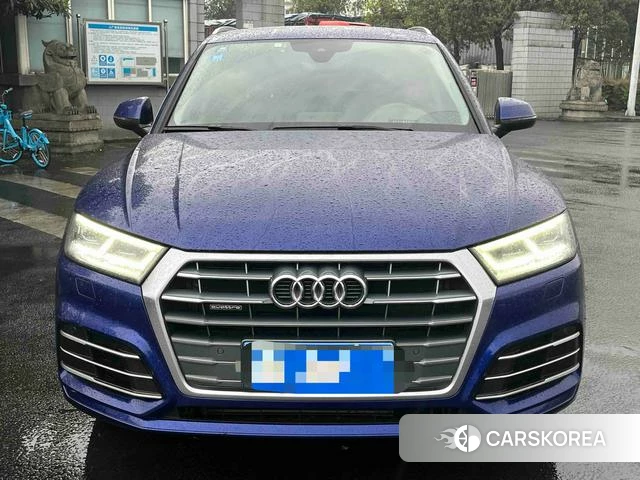 Audi Q5L 2019 Синий из Китая, фото 2