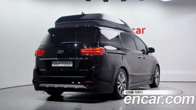 Kia The New Carnival id 2870622 из Кореи 12