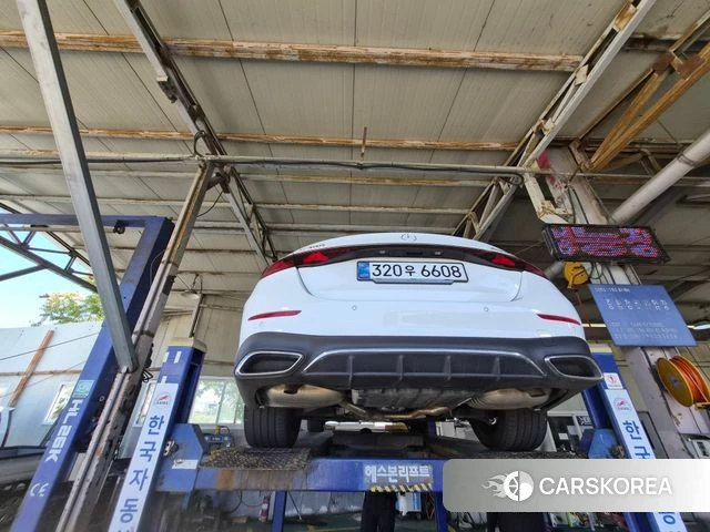 Mercedes-Benz E-Class W214 2025 Белый из Кореи, фото 2