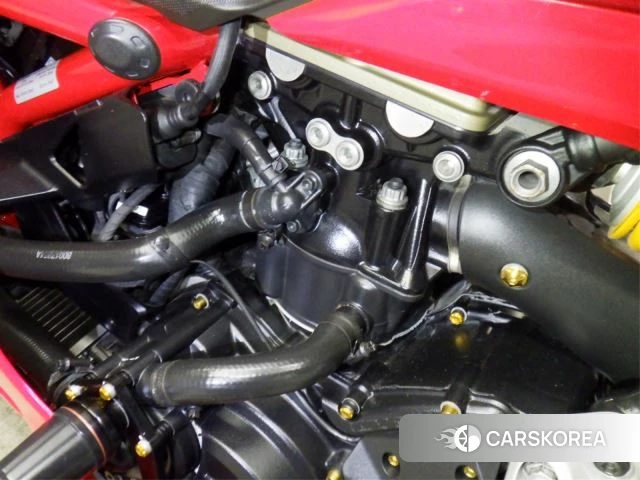 Engine photo