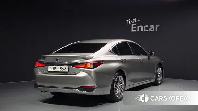 Lexus ES300h 7th generation id 3029261 из Кореи 12