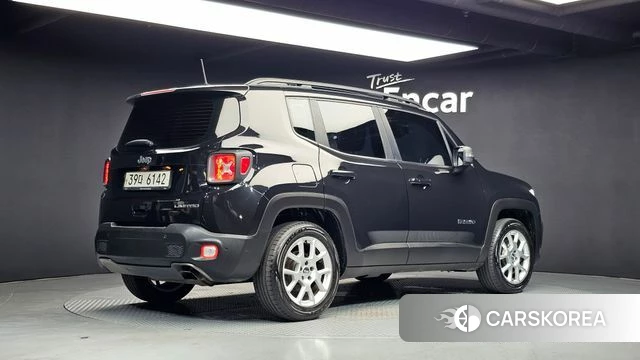 Jeep Renegade id 4895225 из Кореи 12