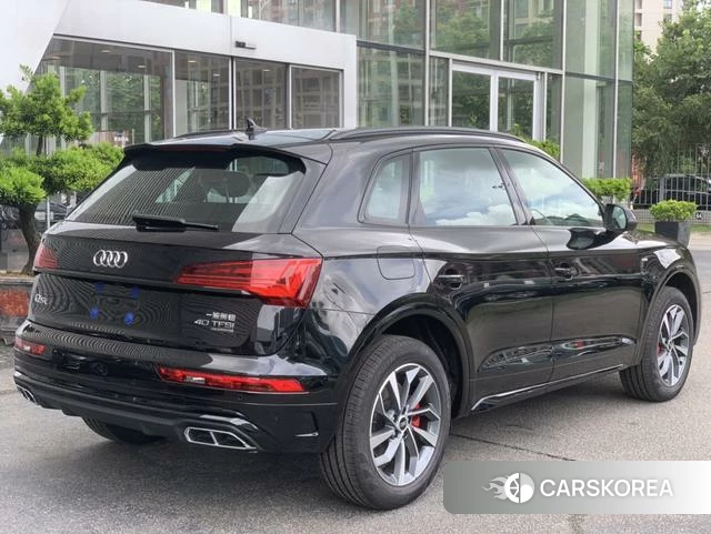 Audi Q5L 2025 Черный из Китая, фото 4