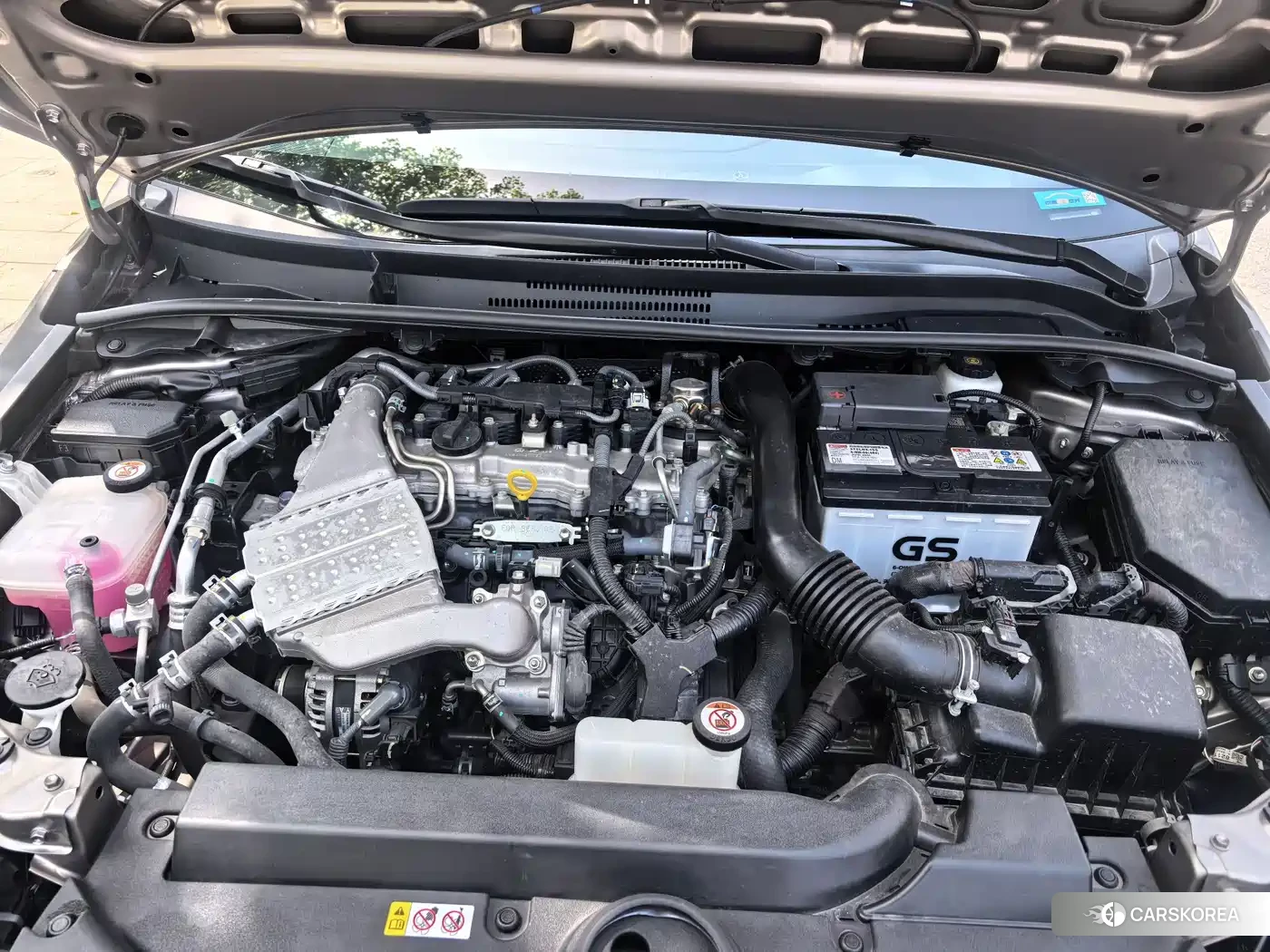 Toyota Corolla 2023 Champagne/brown из Китая, фото 4