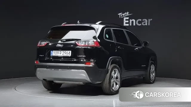 Jeep Cherokee (KL) id 3394611 из Кореи 12