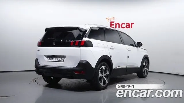 Peugeot 5008 second generation id 2870831 из Кореи 12