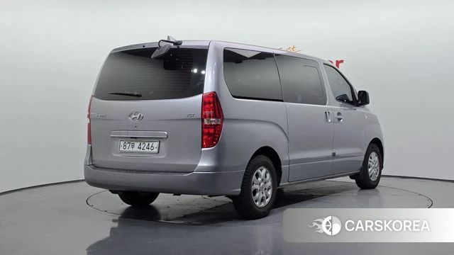 Hyundai The New Grand Starex id 4689546 из Кореи 12