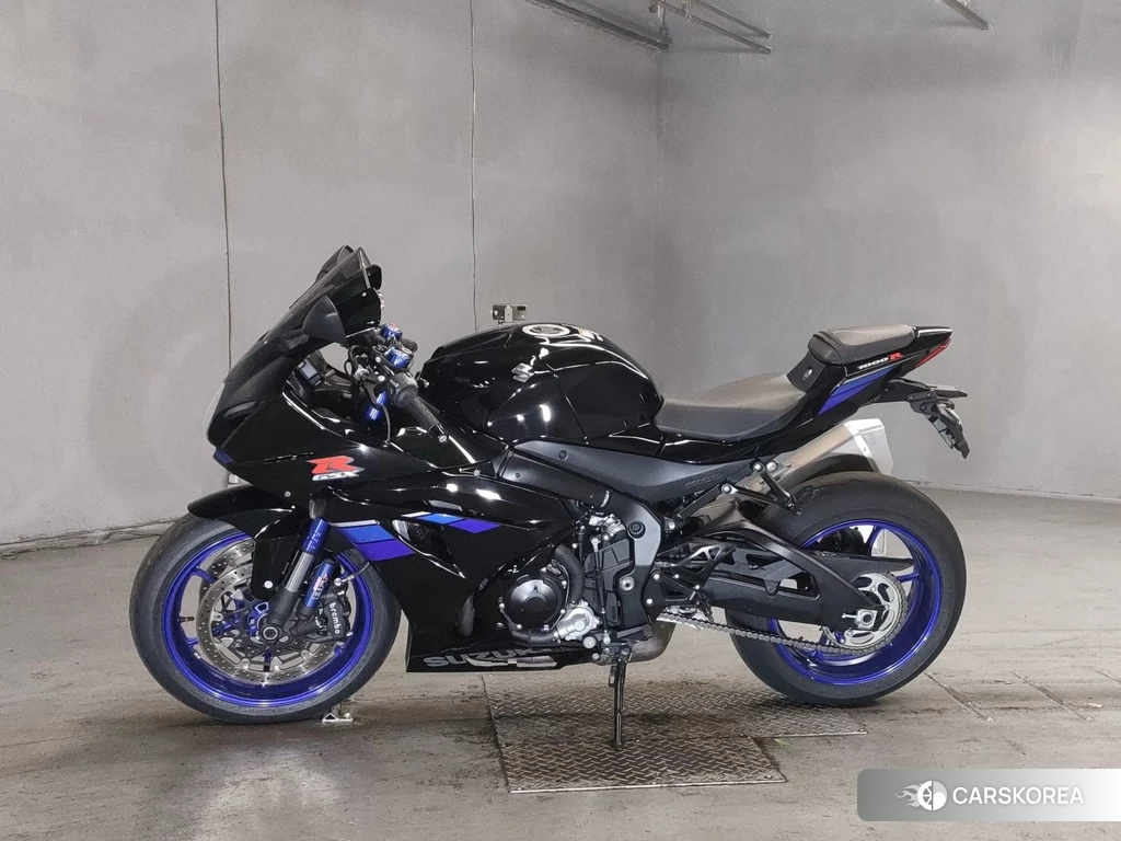 Проданный Suzuki GSX-R1000R 2017 из Японии, фото 2