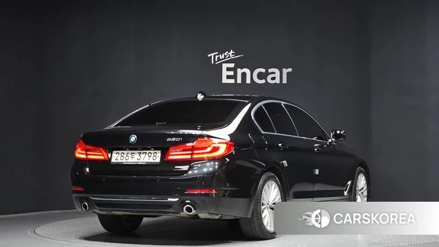 BMW 5 Series (G30) id 4245363 из Кореи 12
