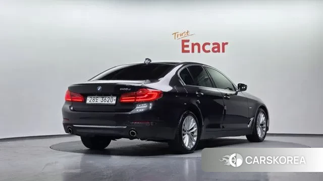 BMW 5 Series (G30) id 3583564 из Кореи 12