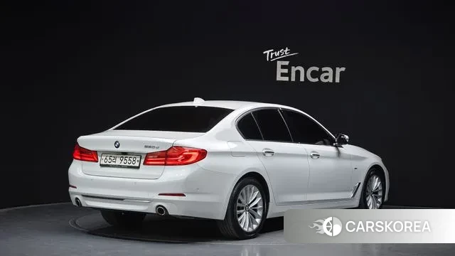 BMW 5 Series (G30) id 3536378 из Кореи 12