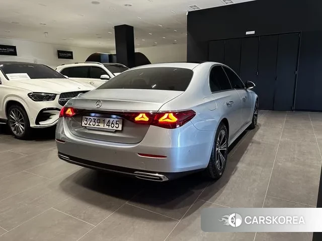 Mercedes-Benz E-Class W214 id 3734084 из Кореи 12