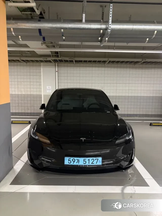 Tesla Model 3 2024 Черный из Кореи, фото 6