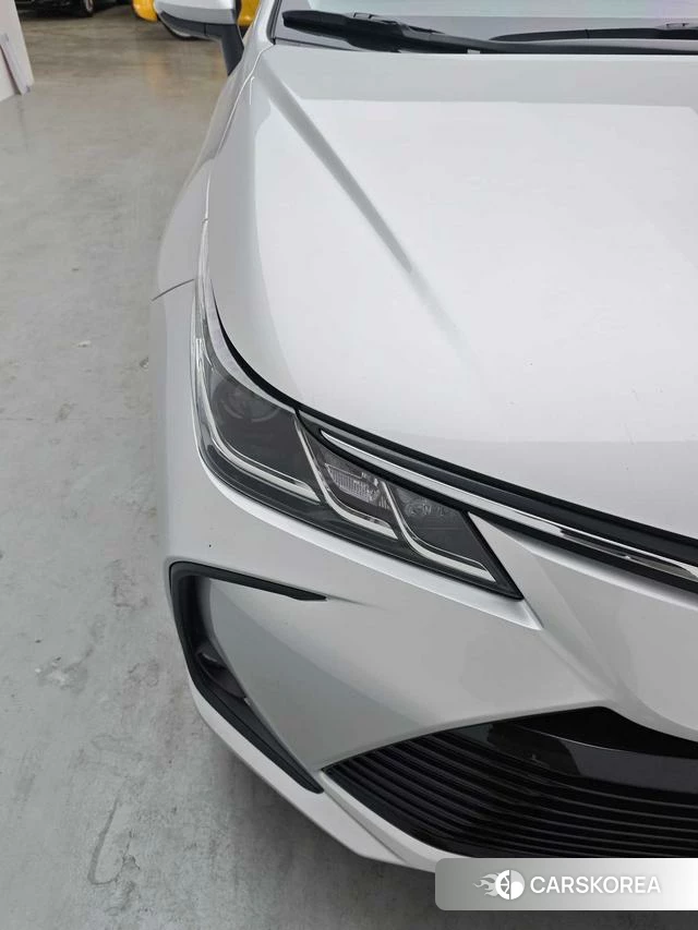 Toyota Corolla id 4334836 из Китая 9