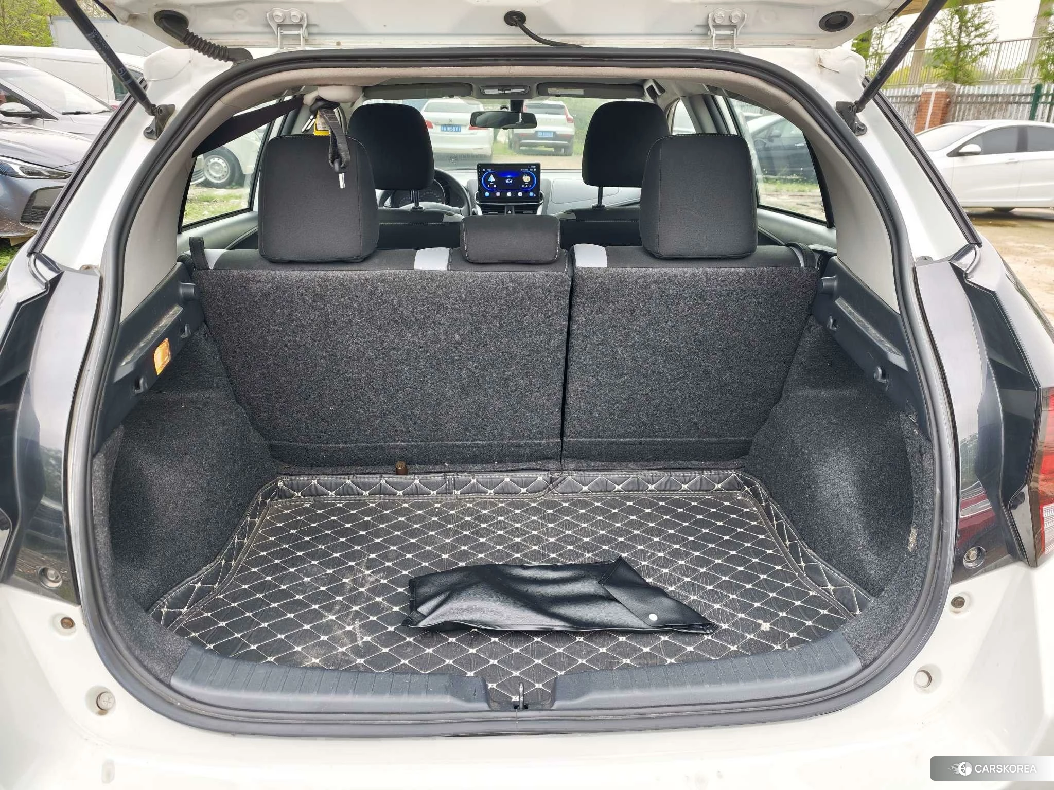Toyota YARIS L Zhixuan 2021 Белый из Китая, фото 3