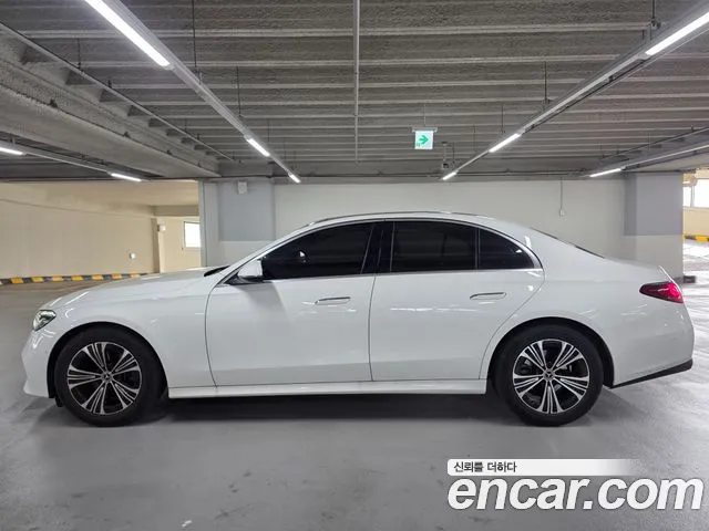 Mercedes-Benz E-Class W214 id 2708354 из Кореи 2