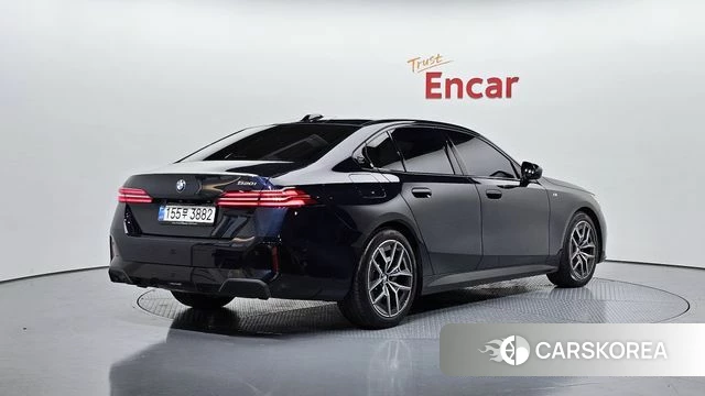 BMW 5 Series (G60) id 3870126 из Кореи 12