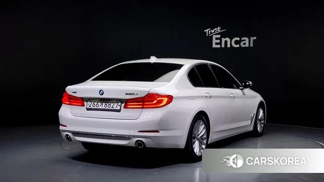 BMW 5 Series (G30) id 3176473 из Кореи 12