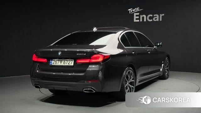 BMW 5 Series (G30) id 3807270 из Кореи 12