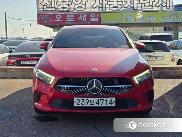 Mercedes-Benz A-Class W177 2019 Красный из Кореи, фото 2