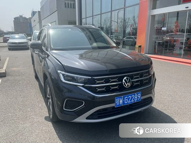 Volkswagen Tanyue 2023 Черный из Китая, фото 2