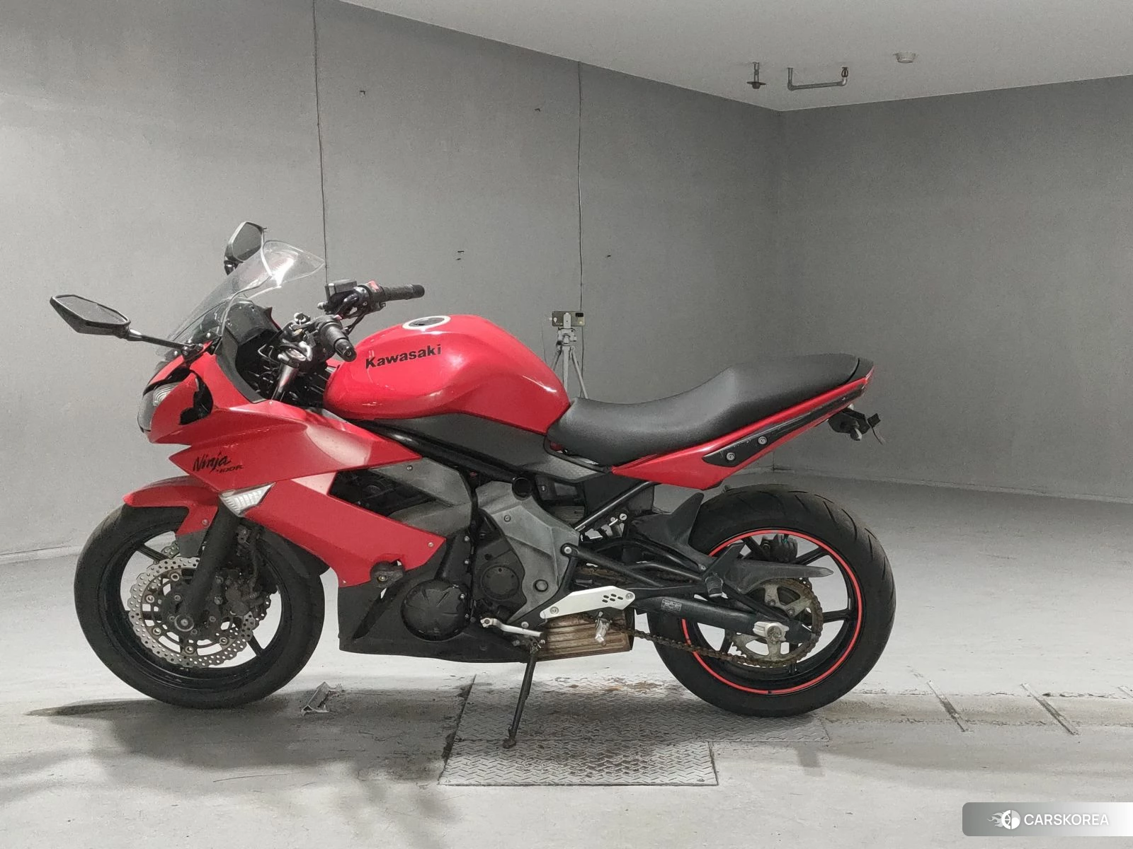 Проданный Kawasaki NINJA 400R 2011 из Японии, фото 2
