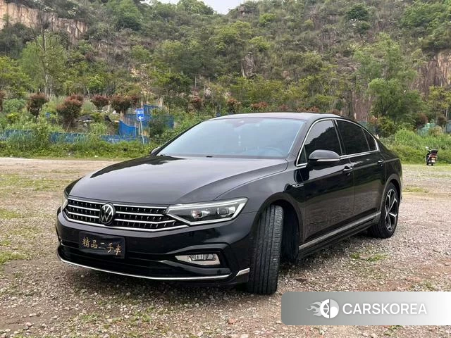 Volkswagen Magotan 2023 Черный из Китая, фото 2