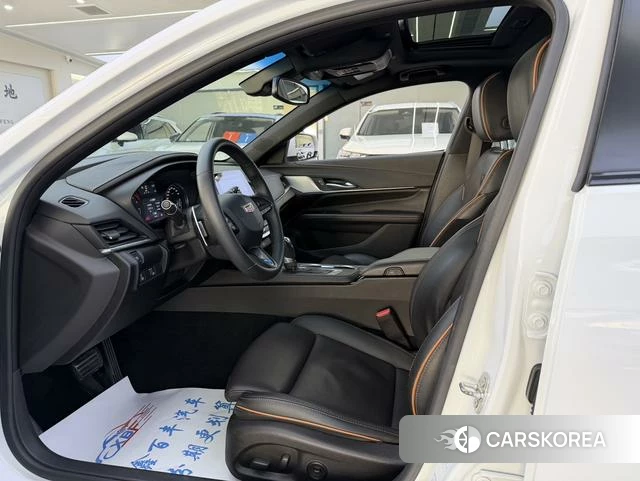 Cadillac CT4 2020 Белый из Китая, фото 4