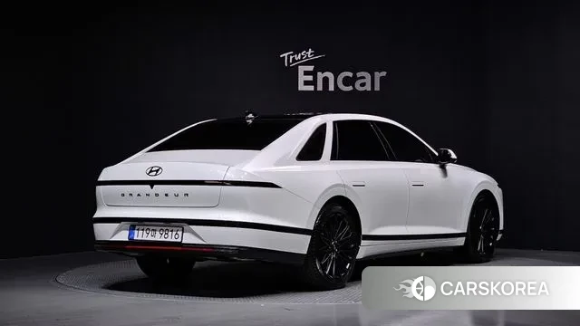 Hyundai Grandeur Hybrid (GN7) id 2930180 из Кореи 12