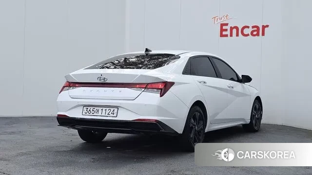 Hyundai Avante Hybrid (CN7) id 3478186 из Кореи 12