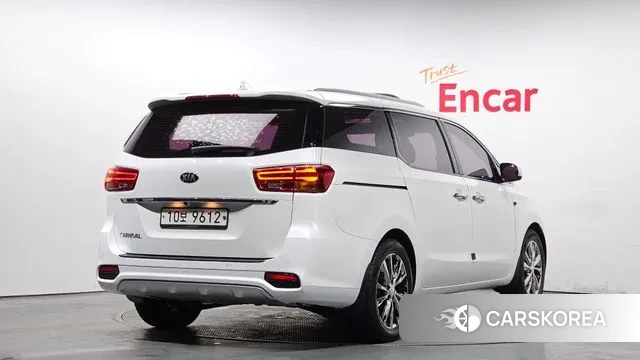 Kia The New Carnival id 3656825 из Кореи 12