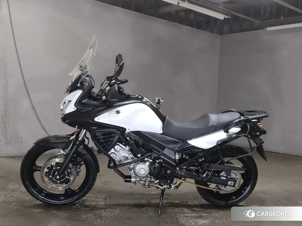 Проданный Suzuki V-STROM 650 DL650 2014 из Японии, фото 2