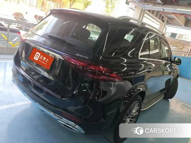 Mercedes-Benz GLE (import) 2025 Черный из Китая, фото 2