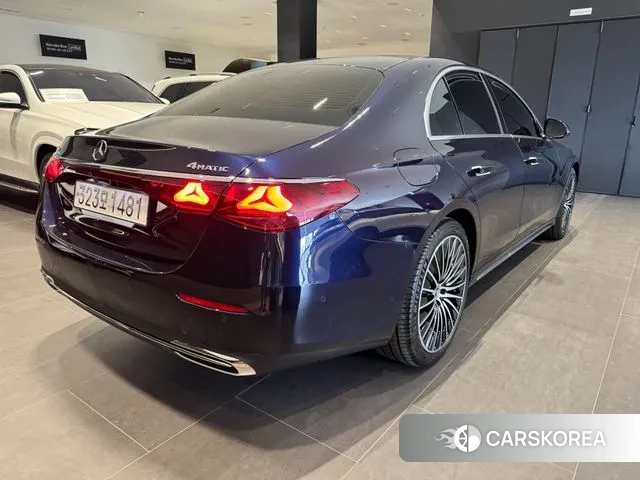 Mercedes-Benz E-Class W214 id 3775970 из Кореи 11