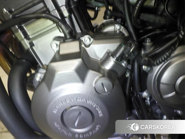 Engine photo