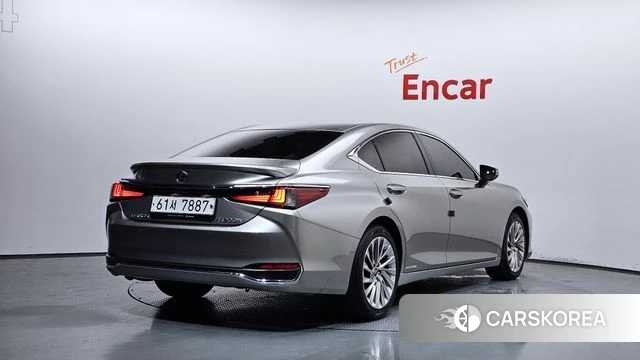 Lexus ES300h 7th generation id 4551656 из Кореи 12