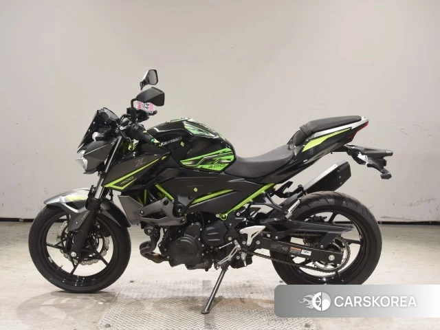 Kawasaki NINJA 400 2023 из Японии, фото 2