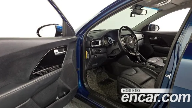 Kia Niro id 2695900 из Кореи 12