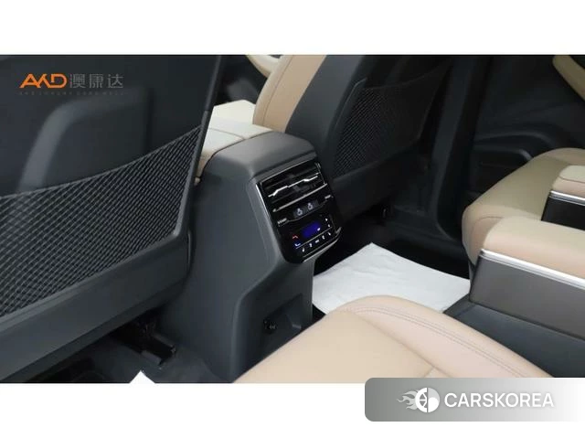 Audi Q6 2025 Черный из Китая, фото 3