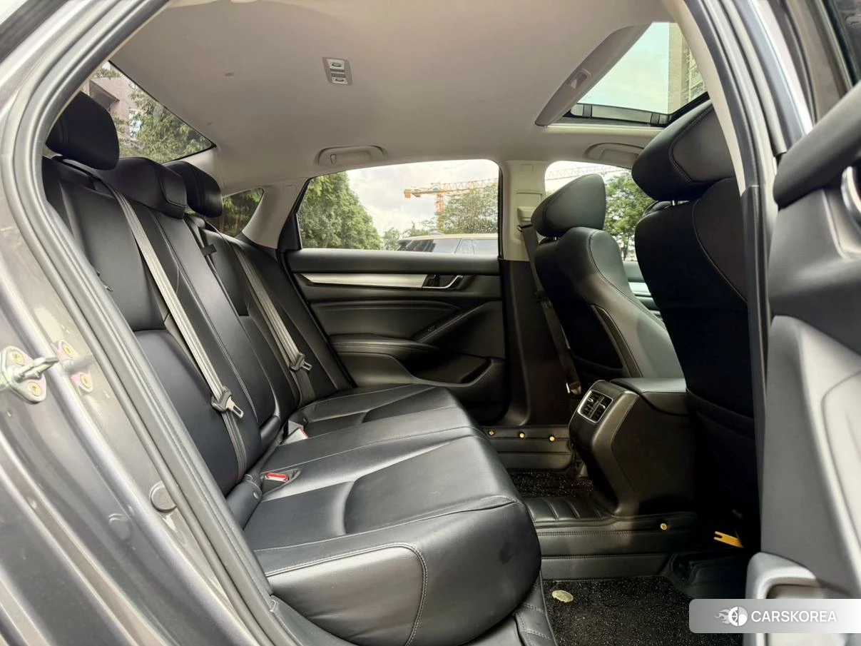Honda Accord id 4486438 из Китая 8