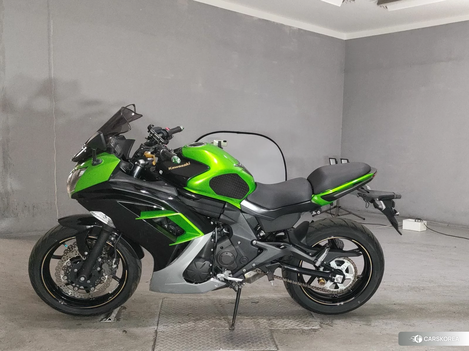 Проданный Kawasaki NINJA 400 2014 из Японии