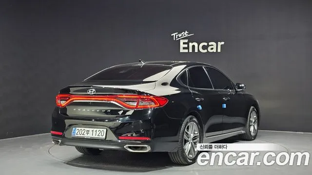 Hyundai Grandeur IG id 2452479 из Кореи 12