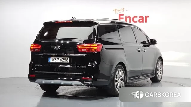 Kia The New Carnival id 3546720 из Кореи 12